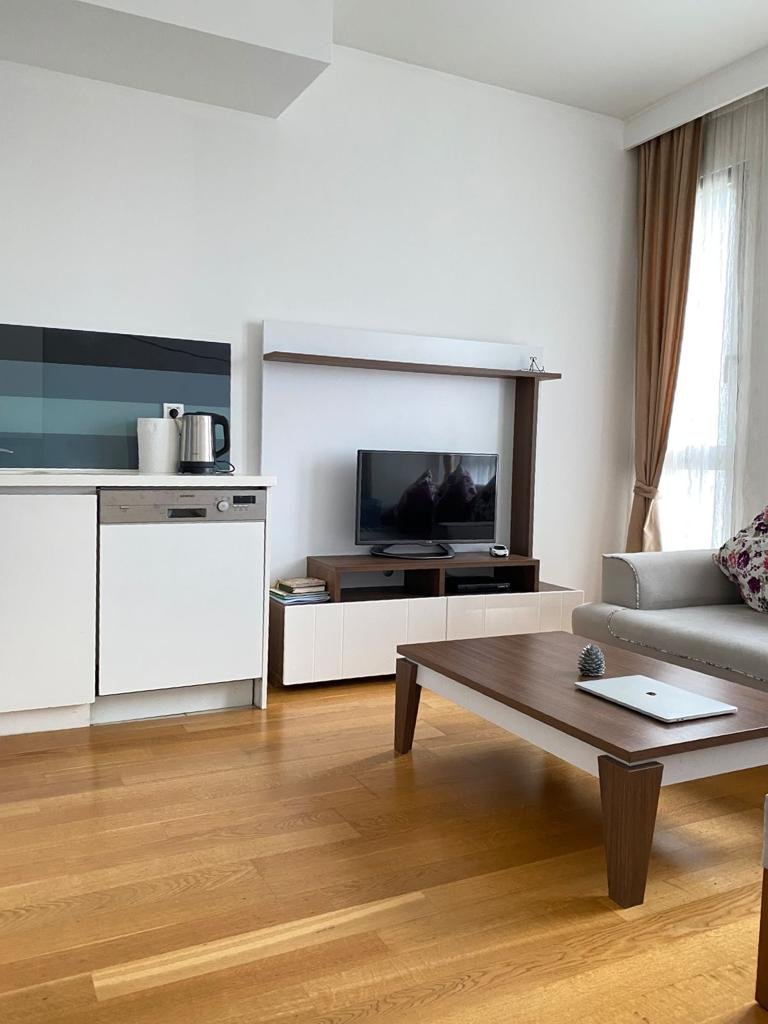 Urban Luxury in the New Financial Center6